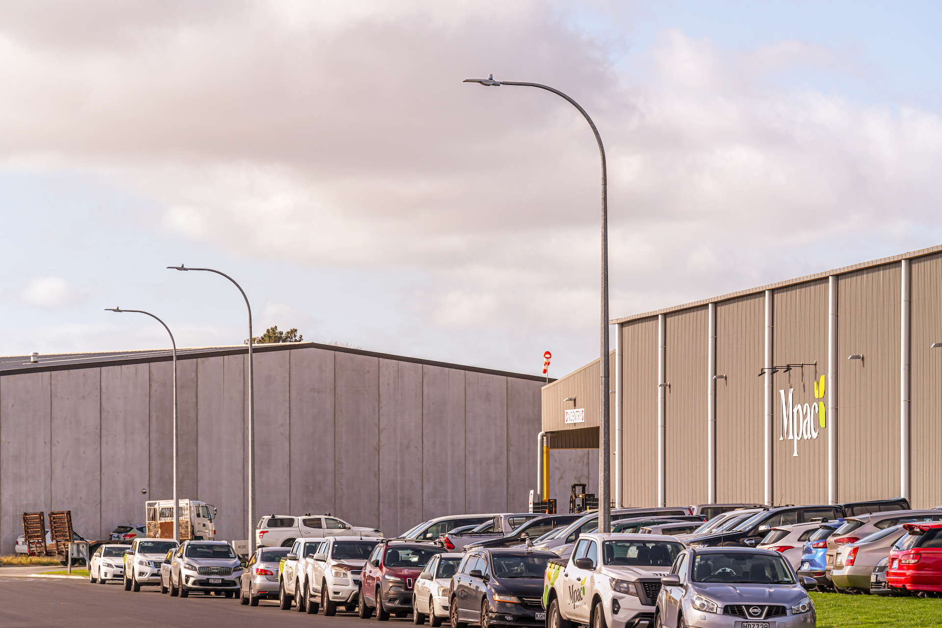 Tauriko Business Park street illuminated by ibex lighting solutions.